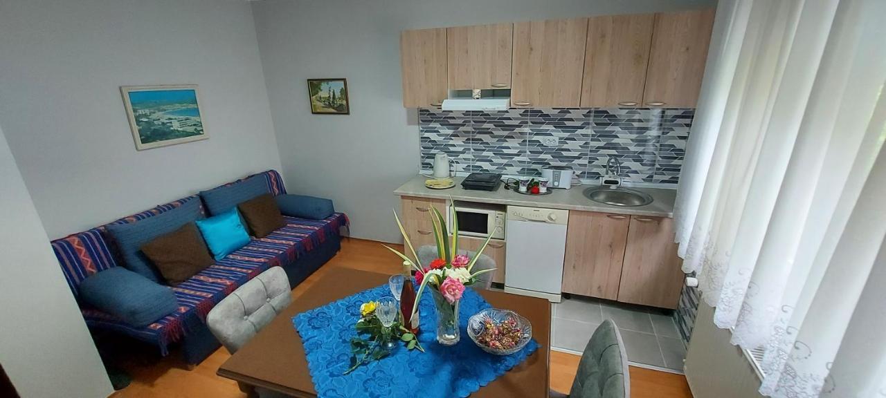 Guest House Dunavski Raj Kostol ภายนอก รูปภาพ