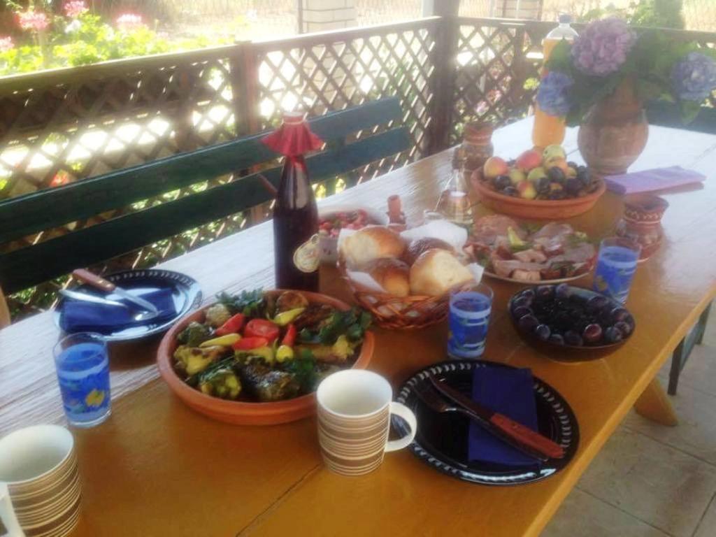 Guest House Dunavski Raj Kostol ภายนอก รูปภาพ